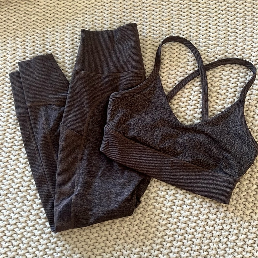 Aerie Bra & Leggings Set